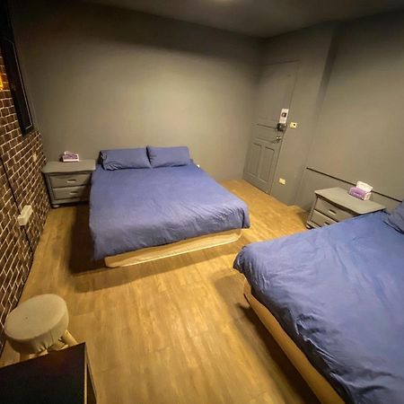 Ruifang Travelers Backpackers Inn New Taipei City Exterior photo